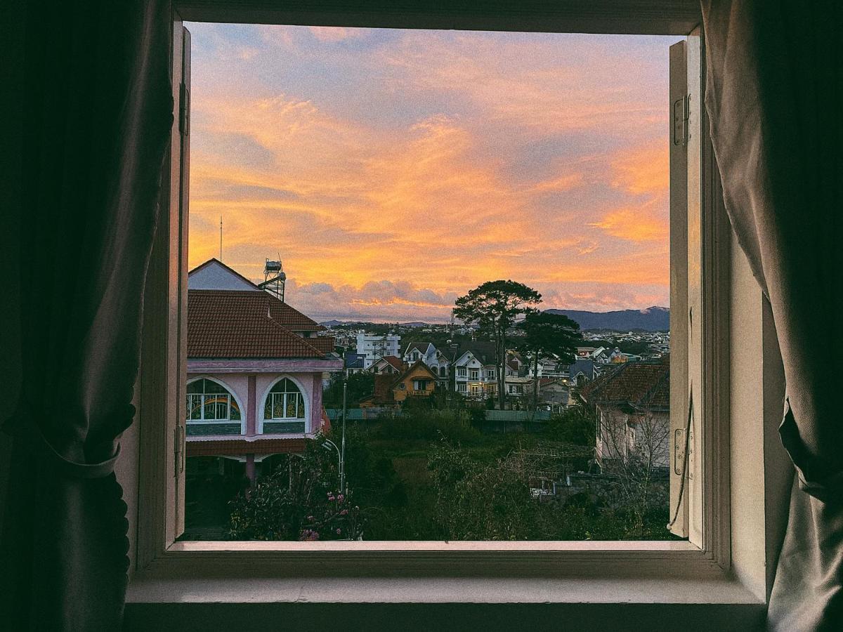 The Balcony Bnb Да Лат Екстериор снимка